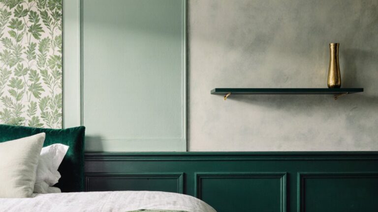 green bedroom wall ideas
